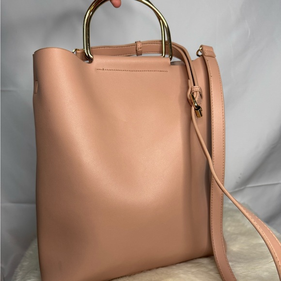 Source Unknown Handbags - Pink and Gold Tote Bag Minimalist Design and Crossbody Strap - Like new!